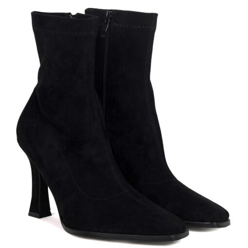 Women's Black Boots - Image 3